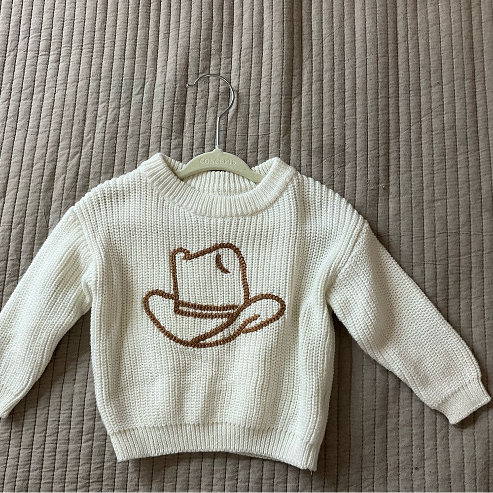 Kids White Sweater with Brown Hat Design